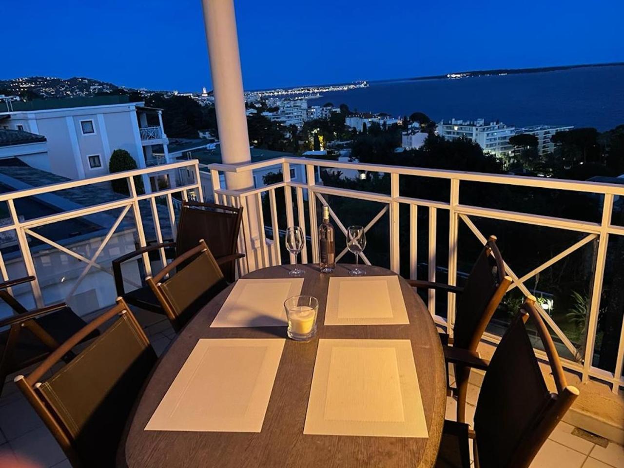 Francia Superbe F3 Balcon Vue Piscine * Cannes