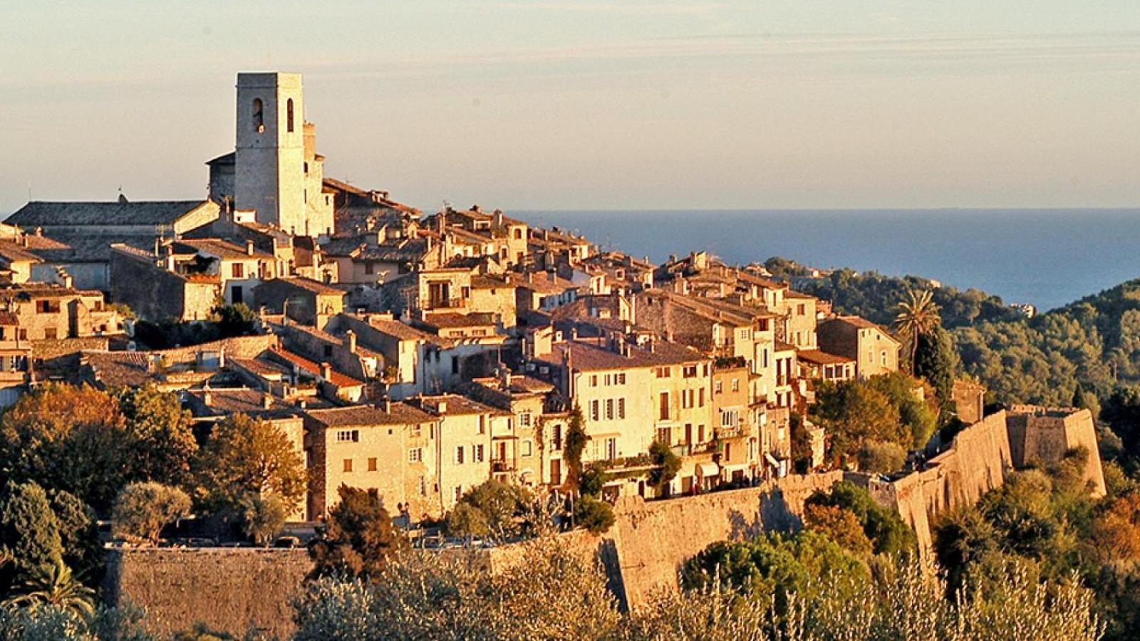 Francia Superbe F3 Balcon Vue Piscine *